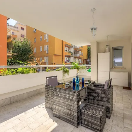 Apartment Vatican Terrace *