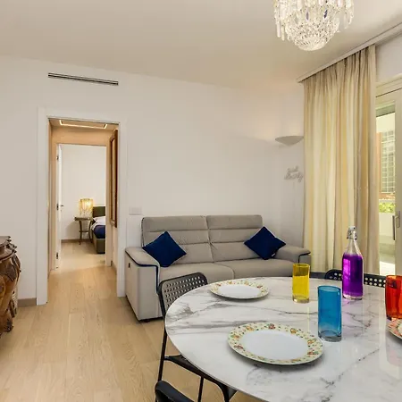 Vatican Terrace Apartment